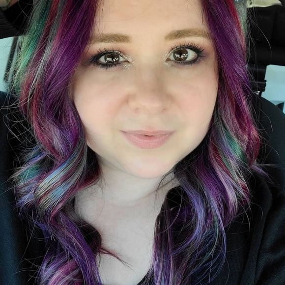 🦋 Hi! I'm Caitlin 🦋 - Picture 2 of 3